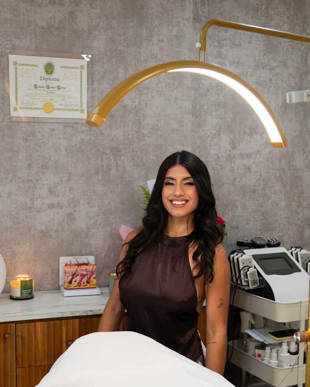 Tatiana, esteticista de Vibes Esthetic